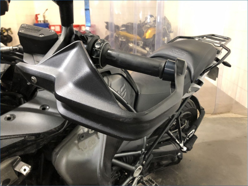 BMW R1250GS TRIPLE-BLACK
