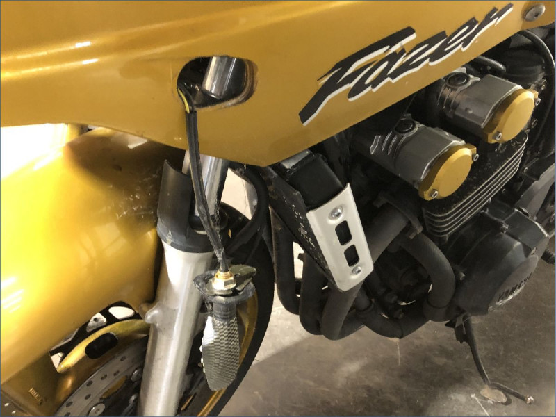 YAMAHA 600 FAZER 