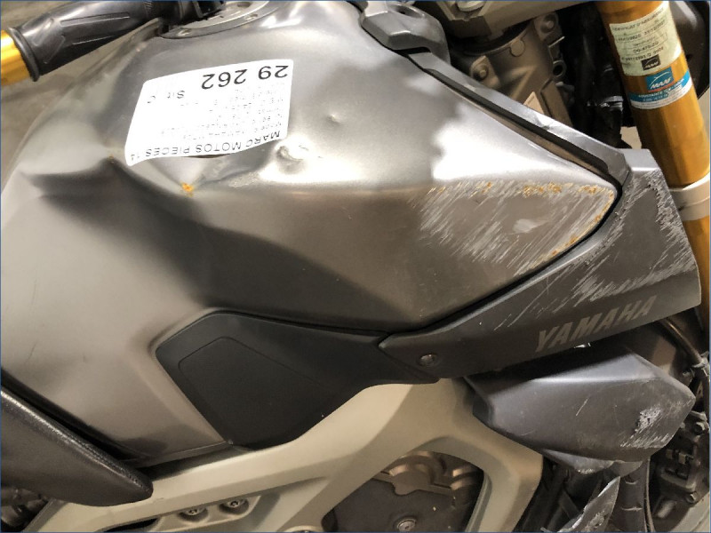 YAMAHA MT09 