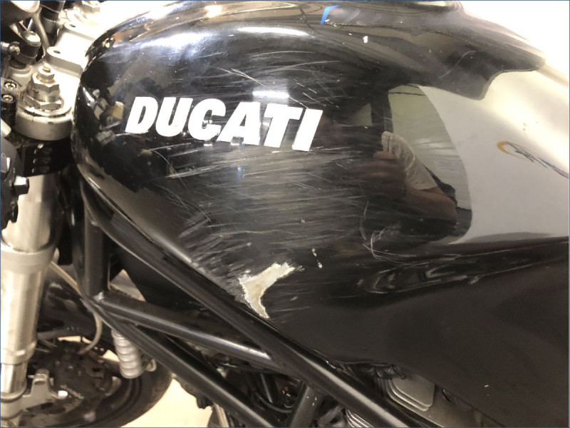 DUCATI 1000 S2R 