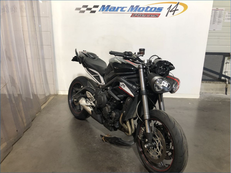 TRIUMPH 765 STREET TRIPLE RS