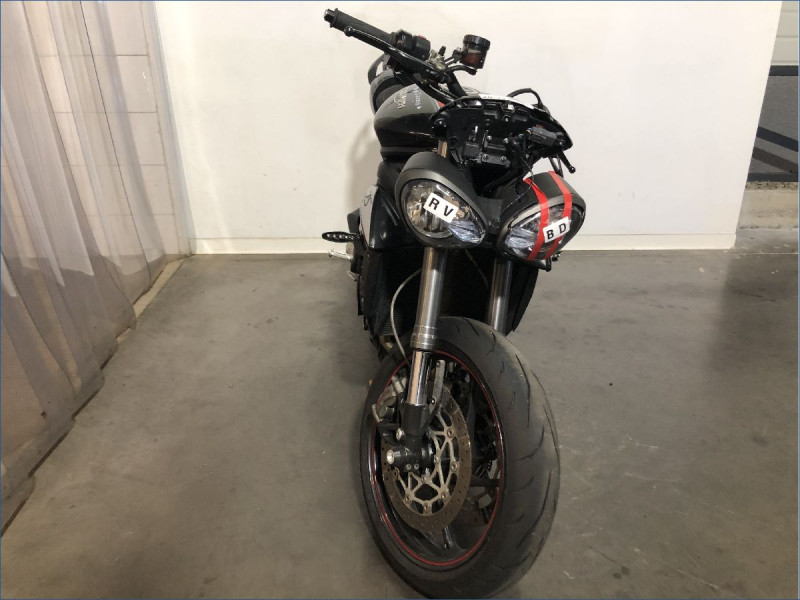 TRIUMPH 765 STREET TRIPLE RS