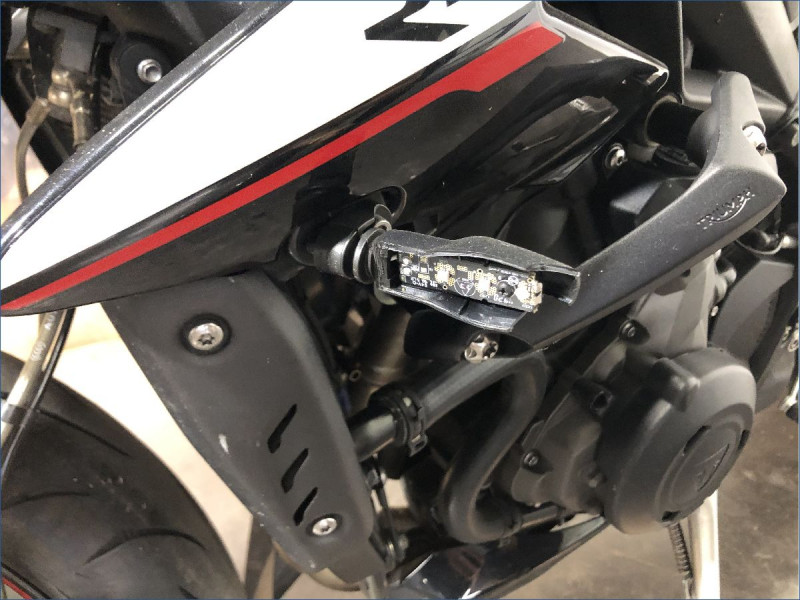 TRIUMPH 765 STREET TRIPLE RS
