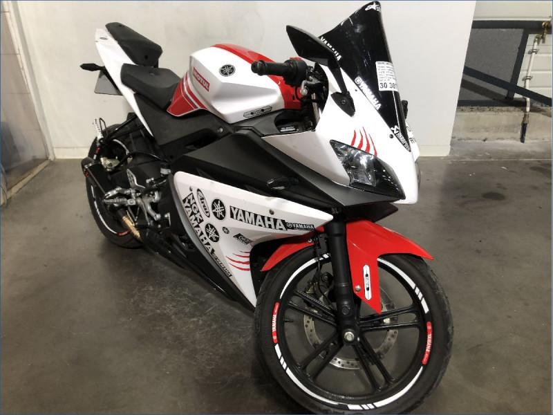 YAMAHA 125 YZF R 
