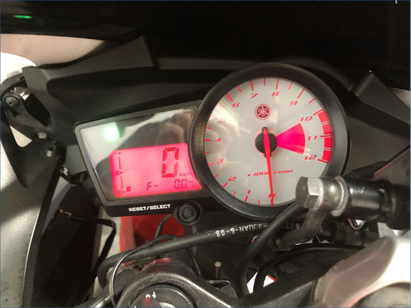 YAMAHA 125 YZF R 