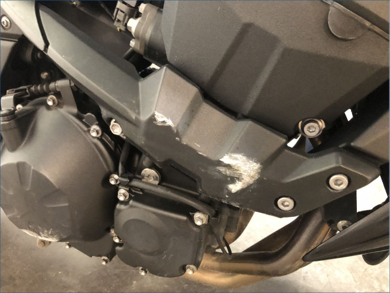 KAWASAKI Z750 