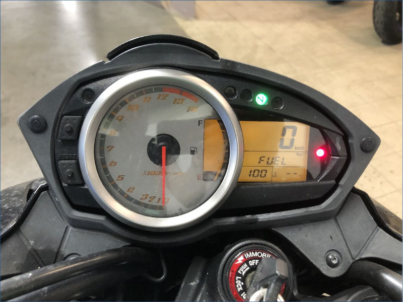 KAWASAKI Z750 