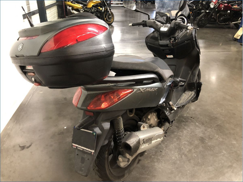 YAMAHA 125 XMAX 