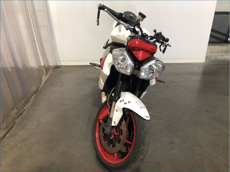 TRIUMPH 675 STREET TRIPLE R