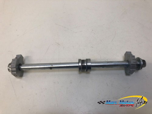 AXE DE ROUE ARRIERE KTM 125 DUKE ABS 2019