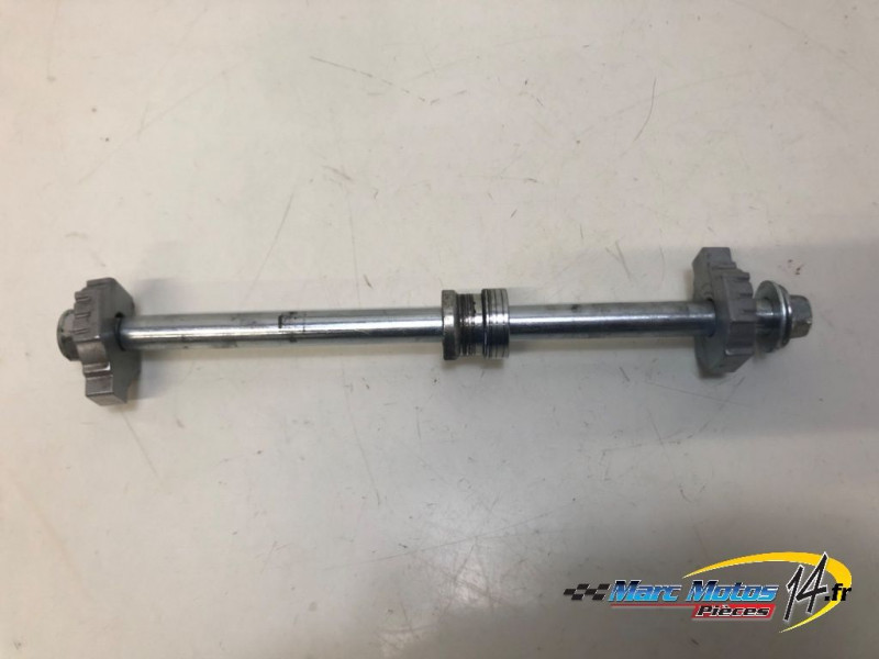AXE DE ROUE ARRIERE KTM 125 DUKE ABS 2019