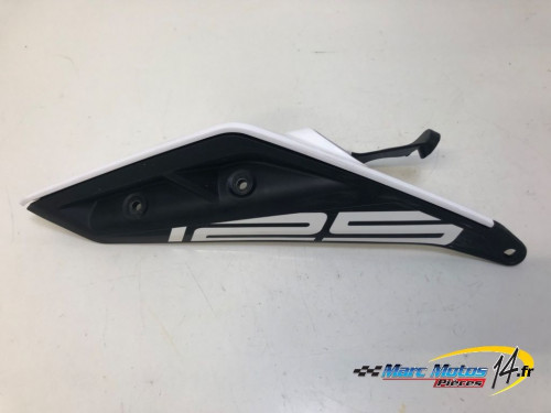 CACHE LATERAL DROIT KTM 125 DUKE ABS 2019