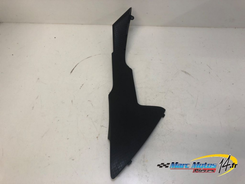 CACHE LATERAL INTERMEDIAIRE DROIT KAWASAKI 650 VERSYS ABS MTT1 2013
