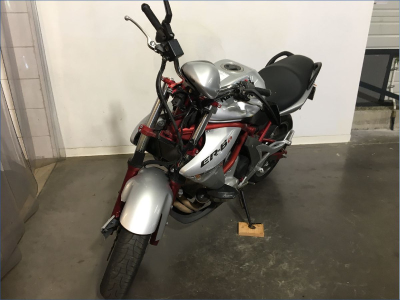 KAWASAKI ER6 N