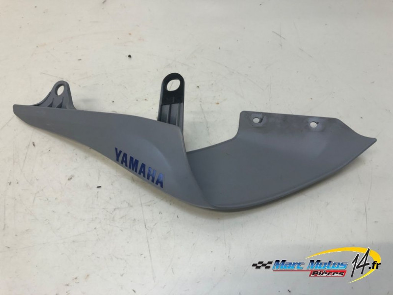 CACHE LATERAL DROIT YAMAHA MT07 ABS A2 2021