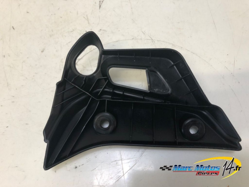 ECOPE DE RADIATEUR DROITE YAMAHA MT07 ABS A2 2021