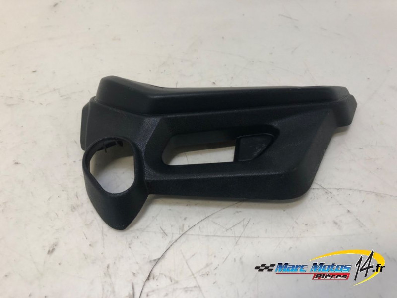 ECOPE DE RADIATEUR DROITE YAMAHA MT07 ABS A2 2021