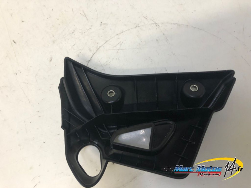 ECOPE DE RADIATEUR GAUCHE YAMAHA MT07 ABS A2 2021
