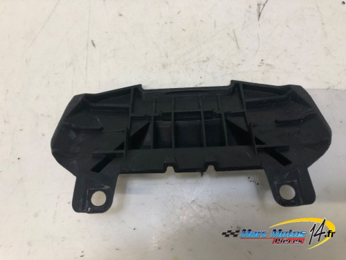 ENTOURAGE DE FEU ARRIERE YAMAHA MT07 ABS A2 2021