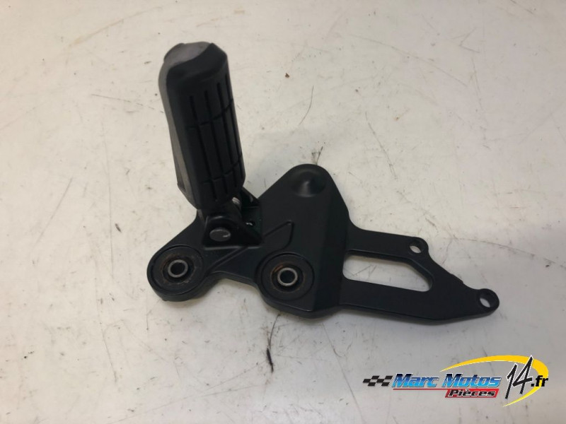 PLATINE AVANT DROITE YAMAHA MT07 ABS A2 2021