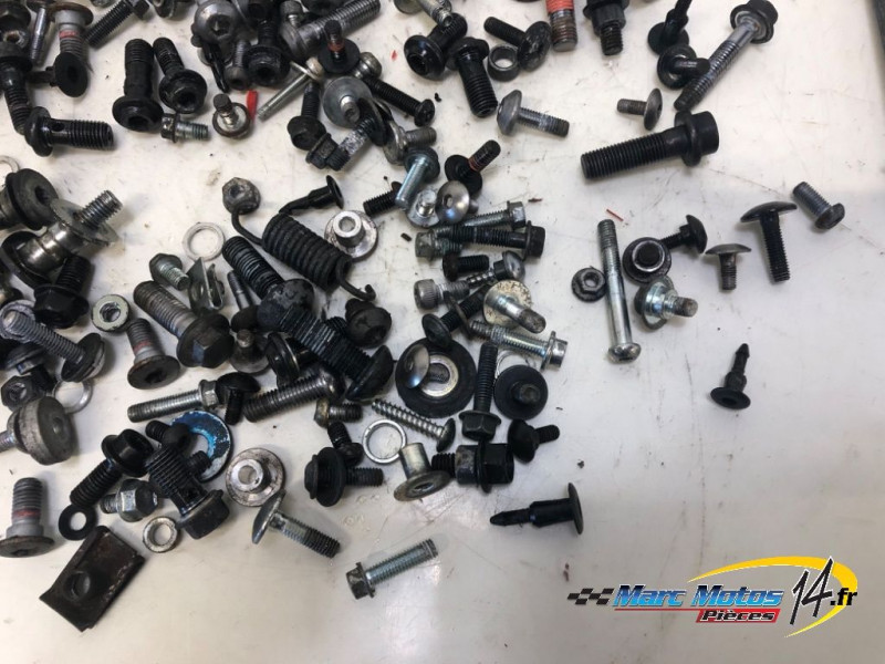 VISSERIE YAMAHA MT07 ABS A2 2021