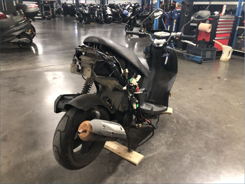 SYM 50 CROX 