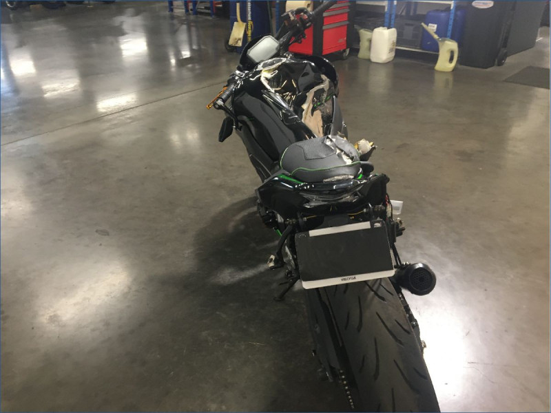 KAWASAKI Z900 