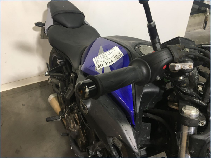 YAMAHA MT07 