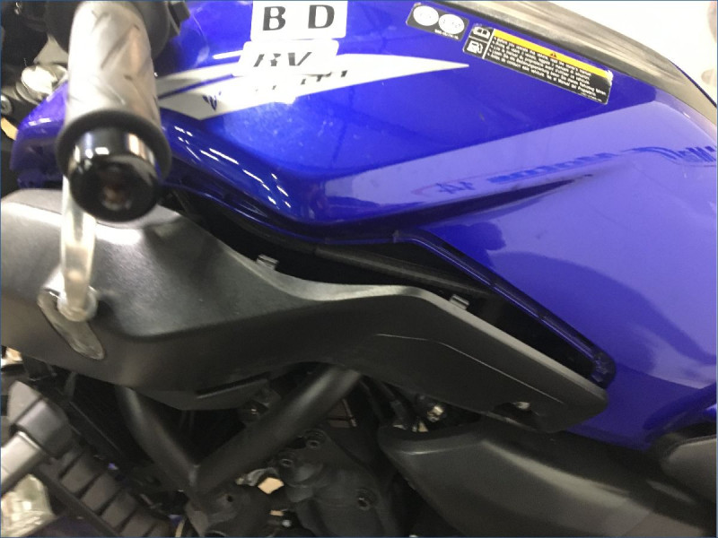 YAMAHA MT07 