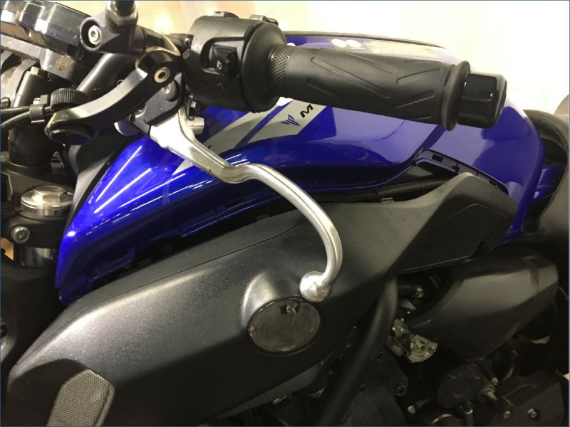 YAMAHA MT07 