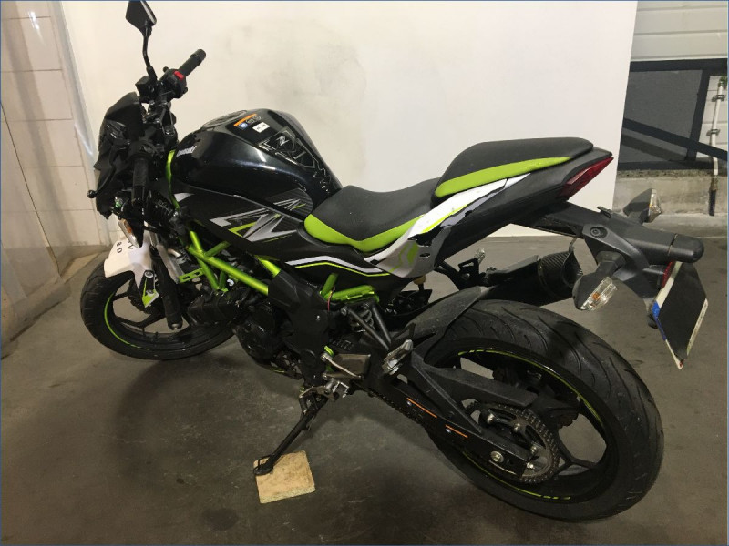 KAWASAKI Z125 