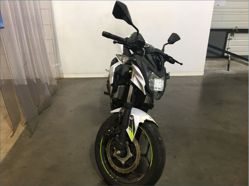 KAWASAKI Z125 