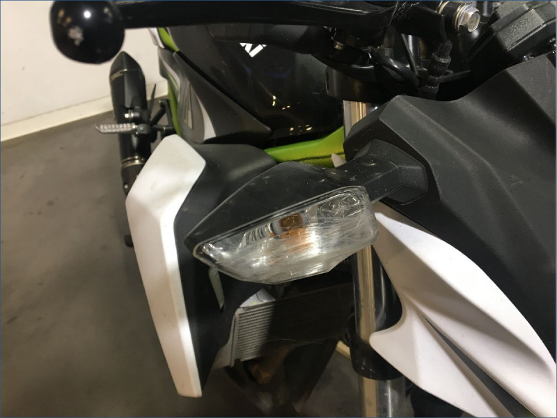 KAWASAKI Z125 