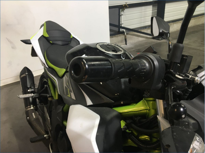 KAWASAKI Z125 