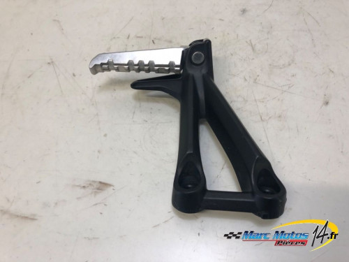 PLATINE ARRIERE GAUCHE YAMAHA MT09 2018