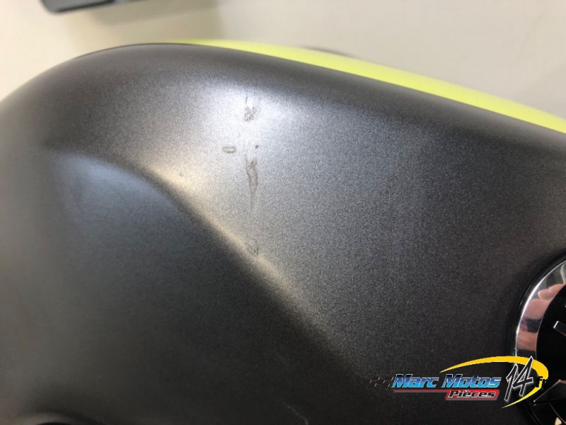 RESERVOIR D'ESSENCE YAMAHA MT09 2018
