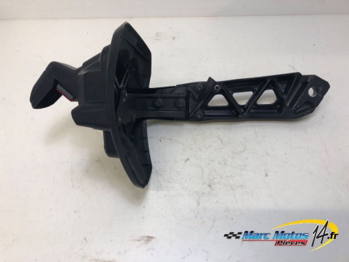 SUPPORT DE PLAQUE YAMAHA MT09 2018