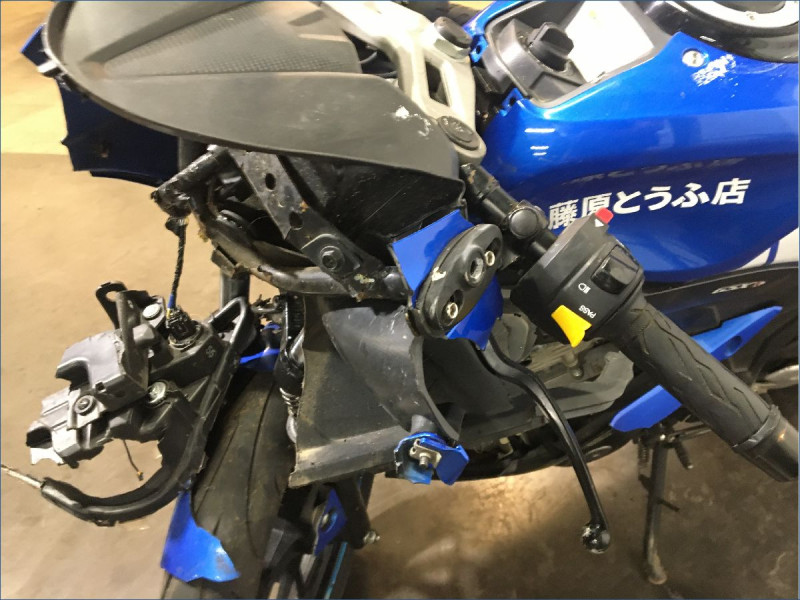 SUZUKI 125 GSX-R 