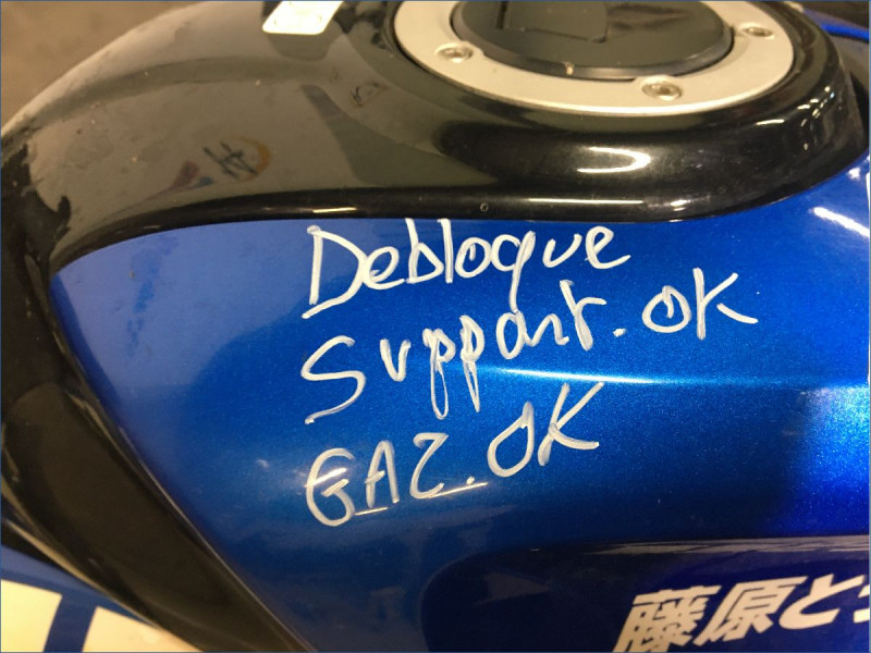 SUZUKI 125 GSX-R 