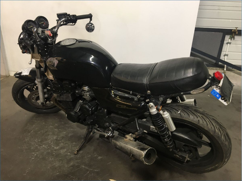 HONDA 750 CB SEVEN FIFTY 