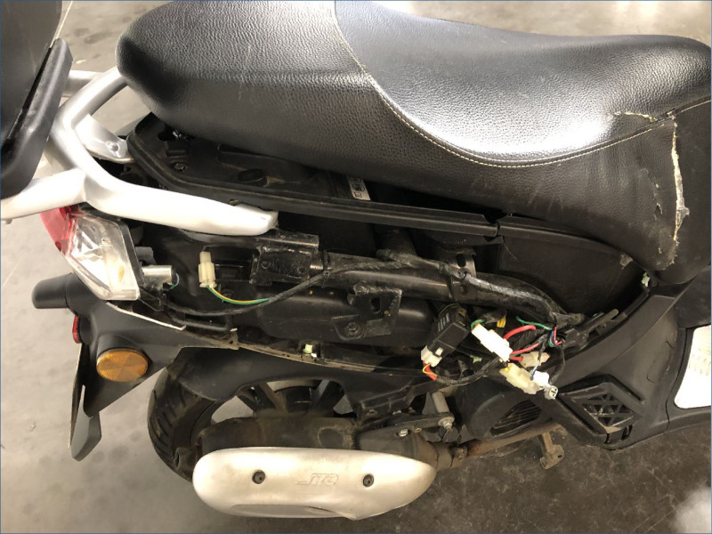PEUGEOT 50 KISBEE 