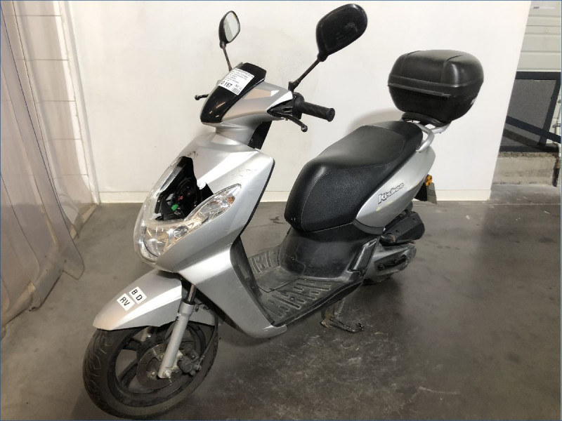 PEUGEOT 50 KISBEE 