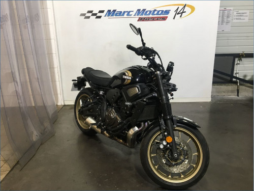 YAMAHA 700 XSR 