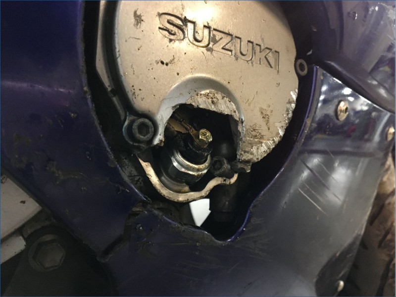 SUZUKI 750 GSXF 