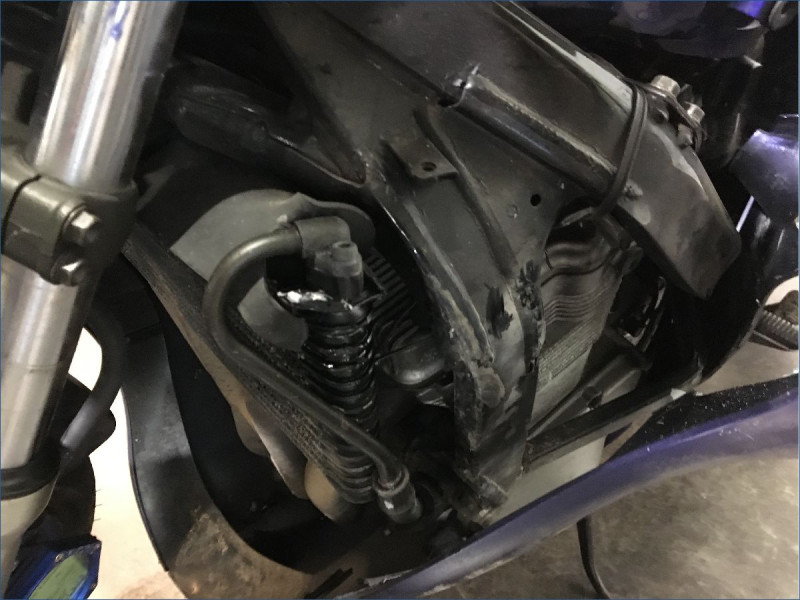 SUZUKI 750 GSXF 