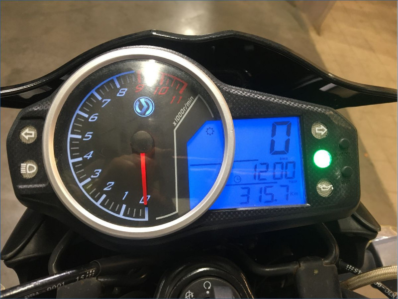 SYM 125 WOLF 