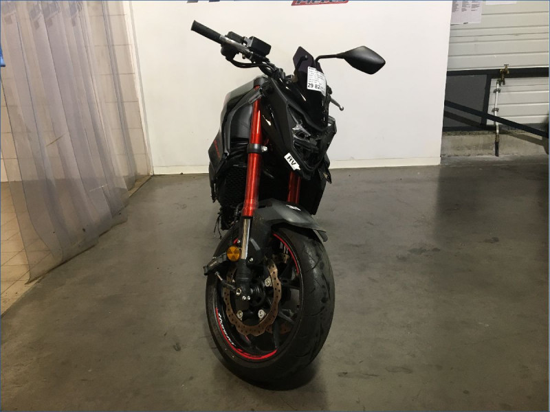 HONDA 750 HORNET 