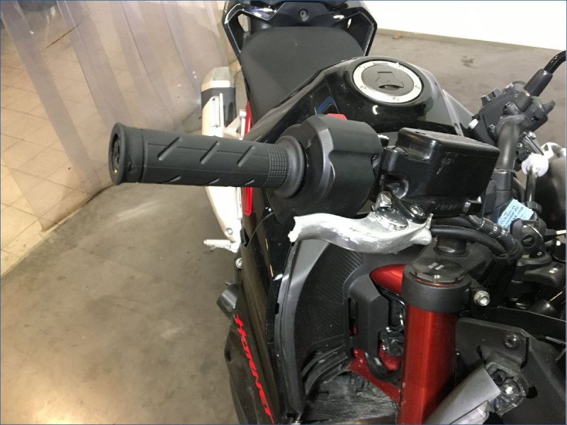 HONDA 750 HORNET 