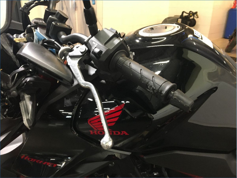 HONDA 750 HORNET 