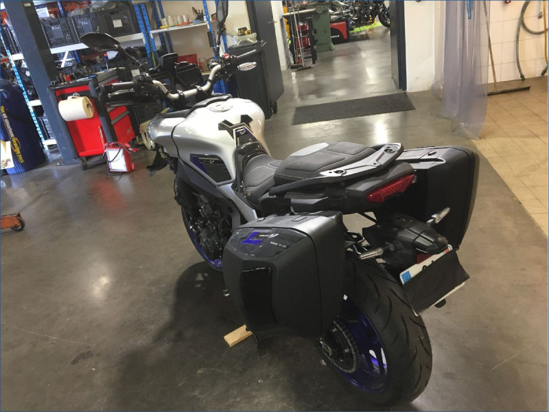 YAMAHA MT09 TRACER GT